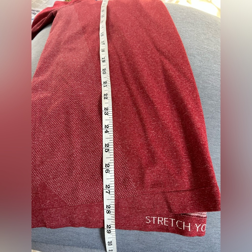 Lululemon Men’s Performance Short-Sleeve Crew Neck Shirt. Size Large - Picture 9 of 9